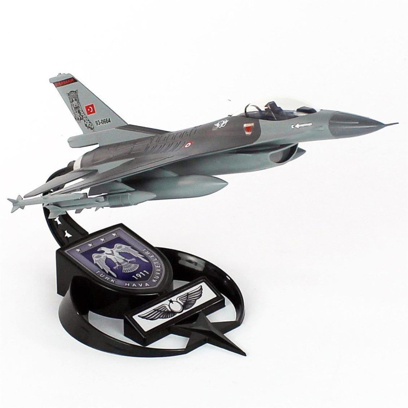 F-16 AKBA Sergiye hazır standlı Model Uçak ( KURT )